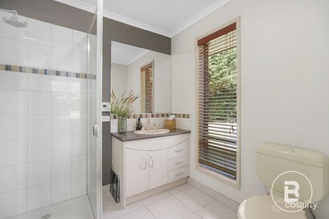 713 Remembrance Dr, Cardigan Village, VIC 3352