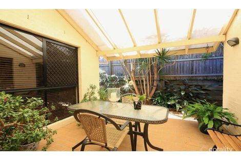 Property photo of 33 Mozart Place Mount Ommaney QLD 4074