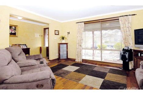 Property photo of 4 Charles Grimes Place Seabrook VIC 3028
