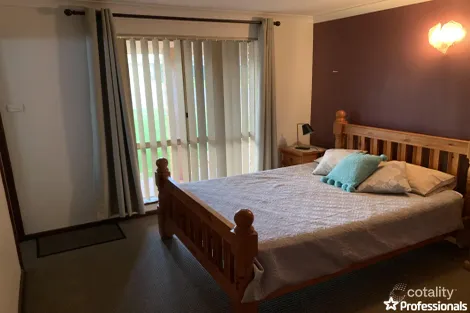 Property photo of 8 Pinner Place Tarcoola Beach WA 6530