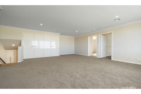 Property photo of 8 Clendon Drive Officer VIC 3809