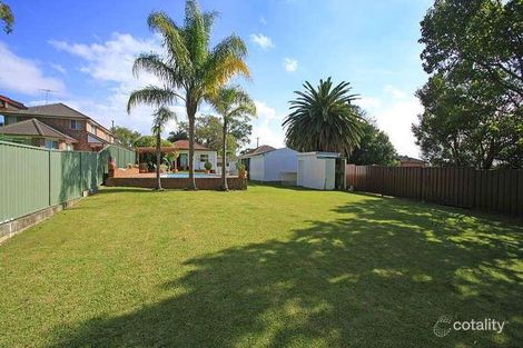 Property photo of 28 Kenneth Avenue Kirrawee NSW 2232