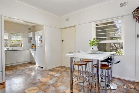Property photo of 11 Curtin Place Westmead NSW 2145