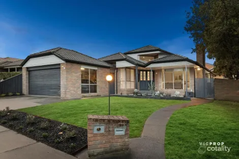 Property photo of 14 Yellowstone Close Rowville VIC 3178