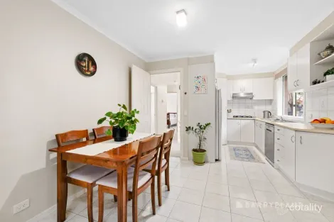Property photo of 1/13 Bradley Drive Mill Park VIC 3082