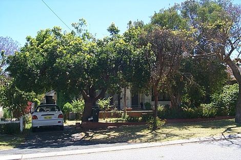 33 Lonsdale St, Yokine, WA 6060