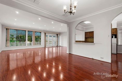 Property photo of 93 Whittens Lane Doncaster VIC 3108