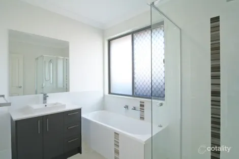 Property photo of 8 Flyers Street Spring Mountain QLD 4300