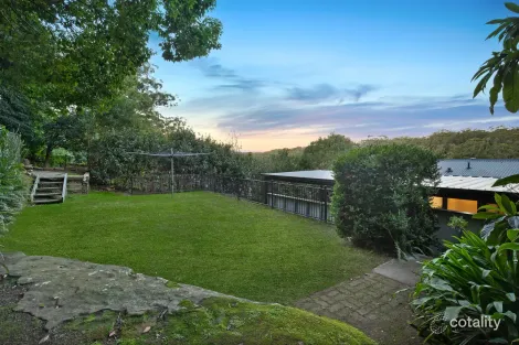 Property photo of 10 William Place North Rocks NSW 2151
