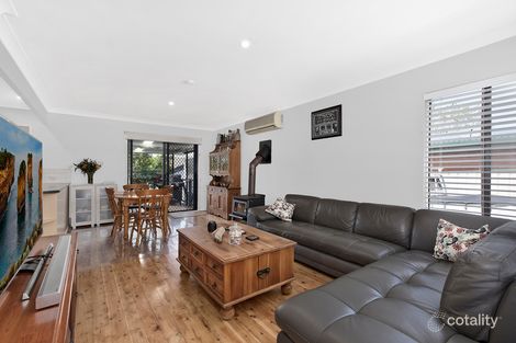 Property photo of 5 Gleddon Avenue Gorokan NSW 2263