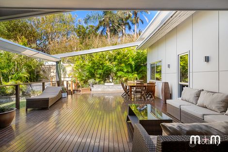 Property photo of 15 Sandon Drive Bulli NSW 2516