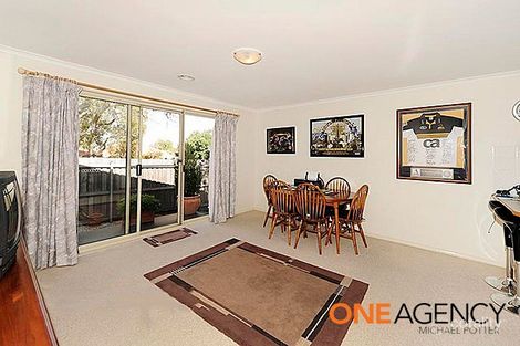 Property photo of 4/60 Jacaranda Drive Jerrabomberra NSW 2619
