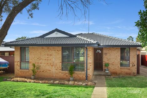 Property photo of 4 Fleece Close St Clair NSW 2759