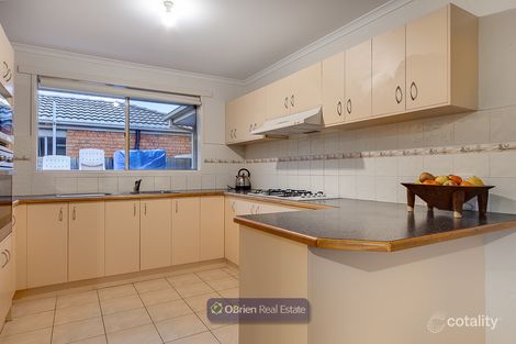 Property photo of 5 Providence Drive Cranbourne West VIC 3977