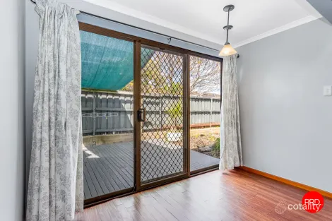 Property photo of 16 Guthrie Street Kangaroo Flat VIC 3555