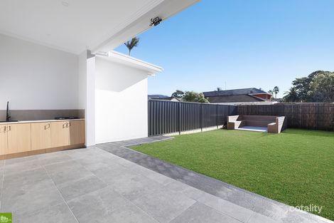 46a Lake Pde, East Corrimal, NSW 2518