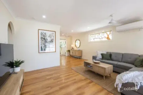 Property photo of 2/9 Urara Street Yamba NSW 2464