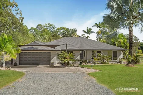 259 Rotary Park Rd, Alberton, QLD 4207