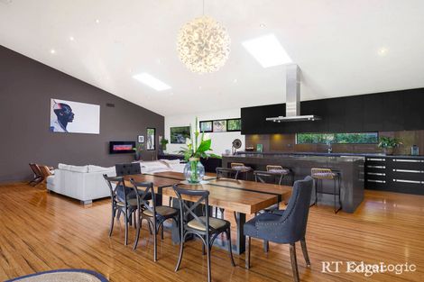 Property photo of 35 Dumbarton Way Gisborne VIC 3437