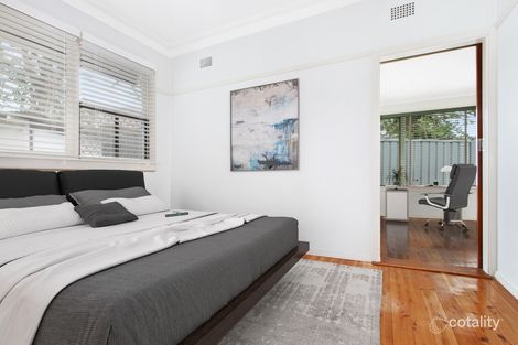 Property photo of 8 Gloucester Crescent Dapto NSW 2530