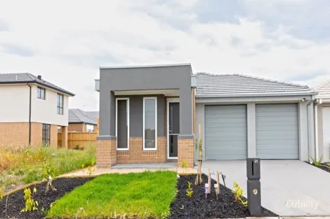 91 Bourbon Rd, Cranbourne East, VIC 3977