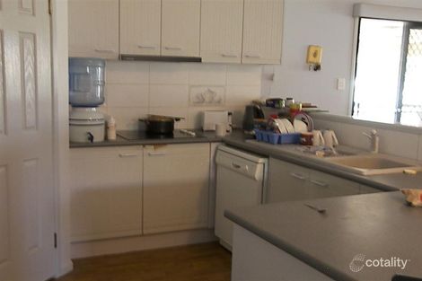 Property photo of 32 Rob Street Newtown QLD 4350