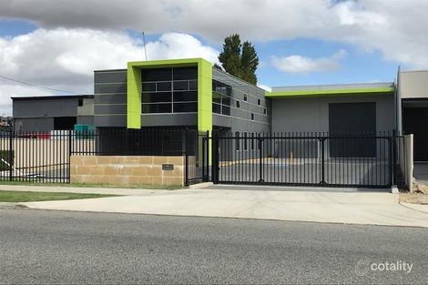 11 Camberwell St, Beckenham, WA 6107