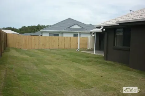 Property photo of 69 Sandstone Boulevard Ningi QLD 4511