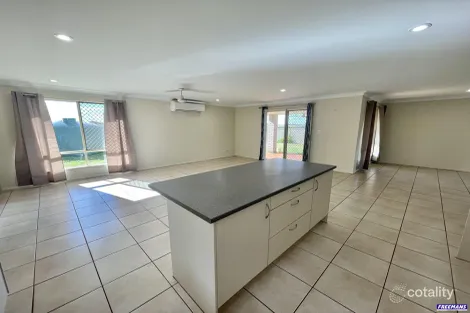Property photo of 5 Frangipani Drive Kingaroy QLD 4610