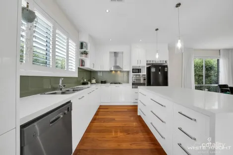 Property photo of 24 Moondani Avenue St Albans VIC 3021