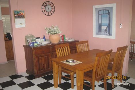 Property photo of 51 Fassifern Street Peak Crossing QLD 4306