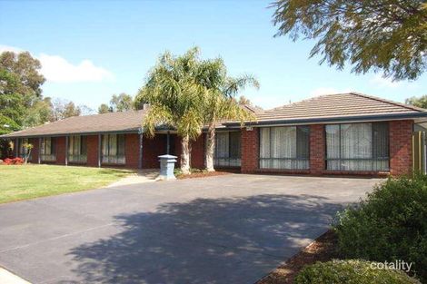 32 Stithians Dr, Gawler East, SA 5118