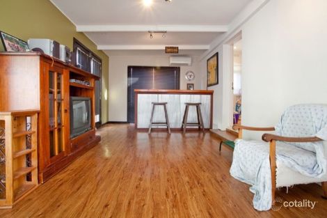 Property photo of 3 Iris Street Dromana VIC 3936