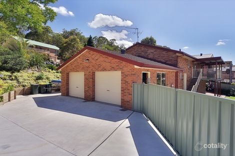 2 Honeyeater Pl, Tingira Heights, NSW 2290