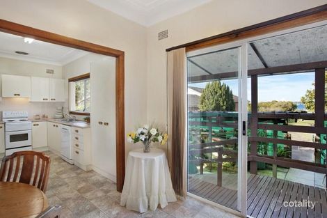 Property photo of 98 Woodlands Road Taren Point NSW 2229