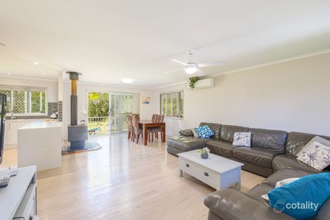 Property photo of 5 Julienne Street Southside QLD 4570