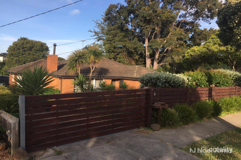 Property photo of 5 Kuranda Crescent Oakleigh East VIC 3166