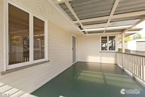 Property photo of 28 Bushing Street Wynnum West QLD 4178