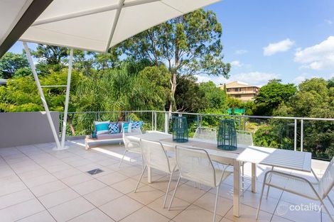 Property photo of 10/133 Dornoch Terrace Highgate Hill QLD 4101