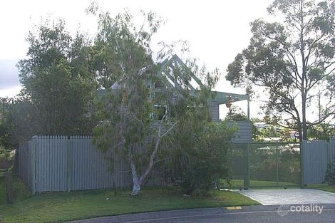 8 Jindabyne Ct, Highland Park, QLD 4211