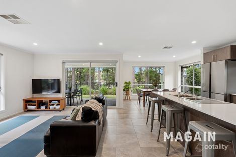 Property photo of 4/46 Pine Drive Aberfoyle Park SA 5159