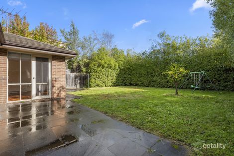 Property photo of 8 Leaburn Avenue Caulfield North VIC 3161