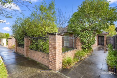 Property photo of 8 Leaburn Avenue Caulfield North VIC 3161