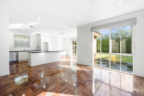 Property photo of 8 Leaburn Avenue Caulfield North VIC 3161