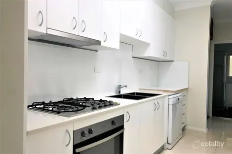 Property photo of 12 Lillas Place Minto NSW 2566