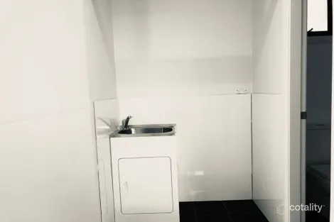 Property photo of 12 Lillas Place Minto NSW 2566