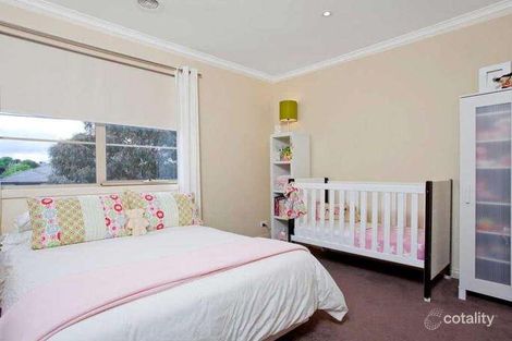 Property photo of 3/3 Nerissa Grove Oak Park VIC 3046