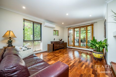 2 Cowrie Pl, Mullaloo, WA 6027