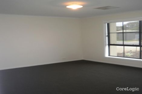 Property photo of 35 Lancaster Circuit Old Noarlunga SA 5168