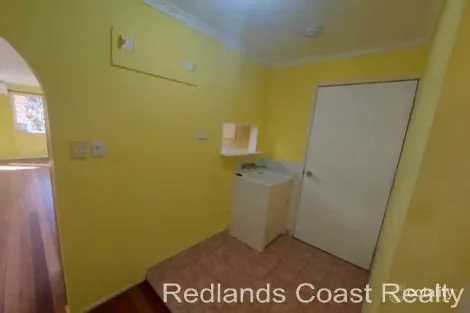 Property photo of 12 Udara Drive Macleay Island QLD 4184